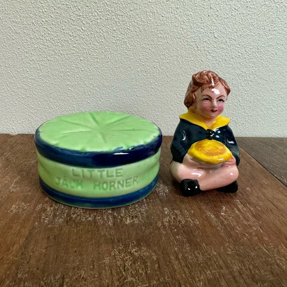 Vintage 50s Little‎ Jack Horner Nursery Rhyme Mother Goose Salt & Pepper Shaker